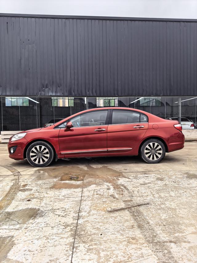 Great Wall C50 2013 car image #4