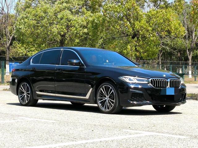 BMW 5 Series 2022 #4 BMW 5 Series 2022 car image #4