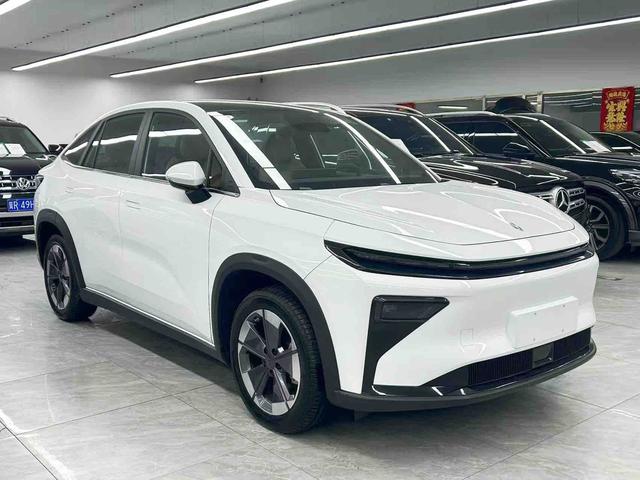 Livan 7 2025 car image #4