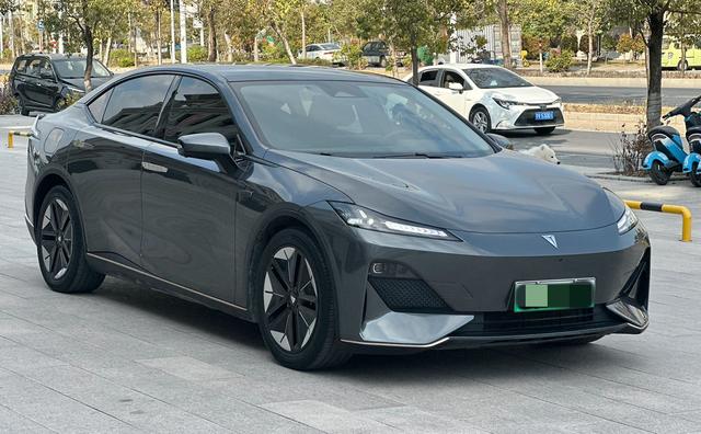 Deepal SL03 2023 car image #4