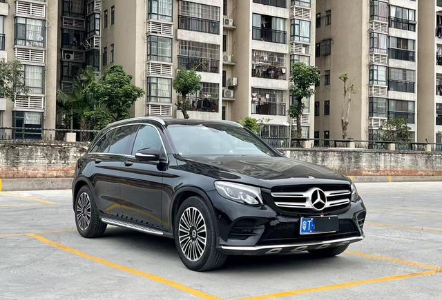 Mercedes-Benz GLC Class 2019 #4 Mercedes-Benz GLC Class 2019 immagine di auto #4