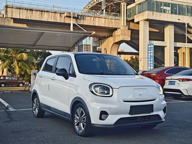 零跑汽车 零跑T03 2021 汽车图片 #4