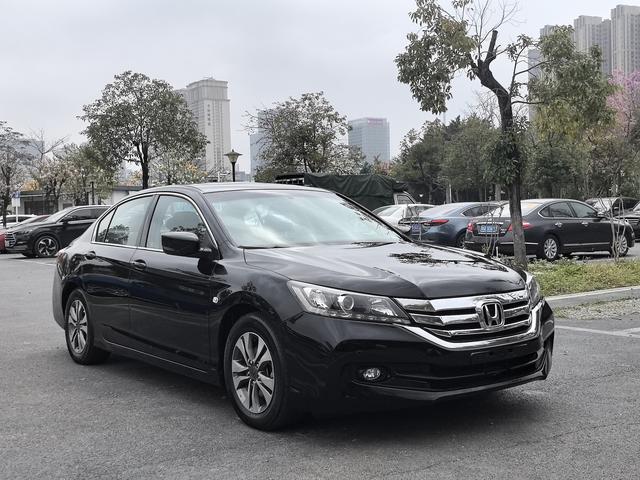 Honda Accord 2015 image de voiture #4