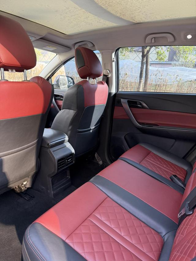 Forthing T5 2020 car image #4