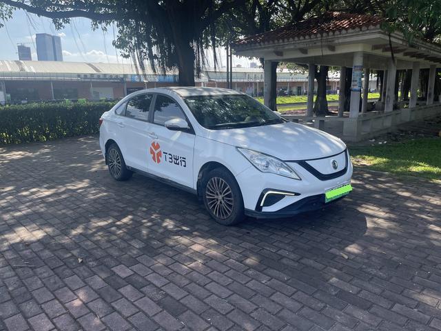 Forthing S50 EV 2021 صورة سيارة #4