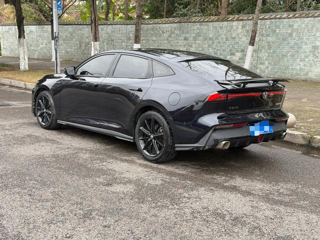 Changan UNI-V 2022 immagine di auto #4