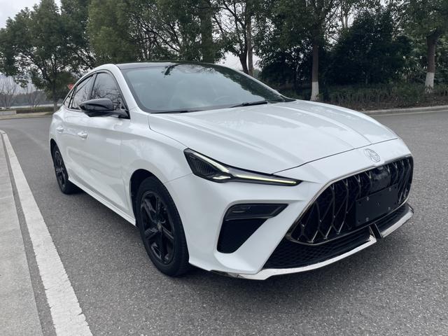 MG 5 Scorpio 2022 car image #4