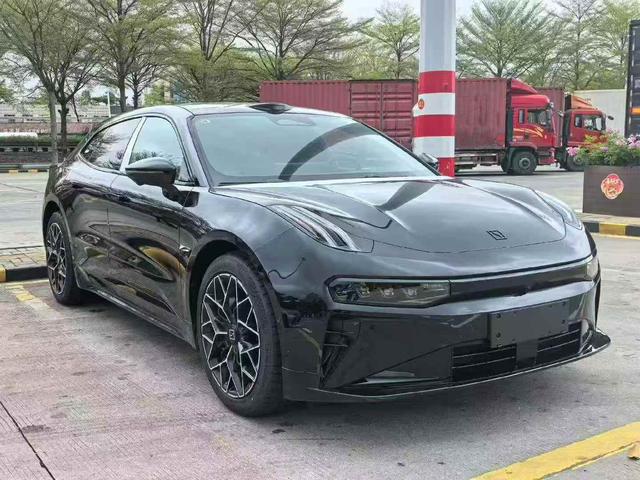 极氪 极氪001 2026 汽车图片 #4