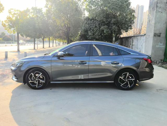 MG 5 2021 car image #4