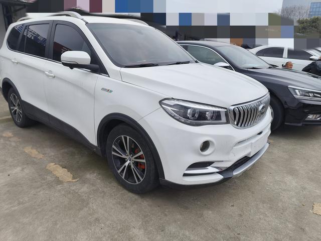 SWM X7 2022 image de voiture #4