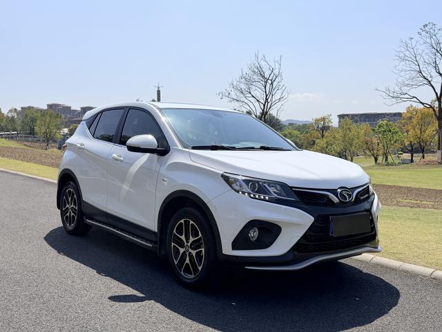 Soueast DX3 2020 car image #4