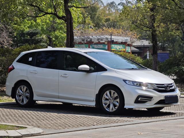 Honda Jade 2019 изображение автомобиля #4