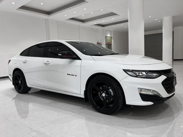 Chevrolet Malibu XL 2021 immagine di auto #4
