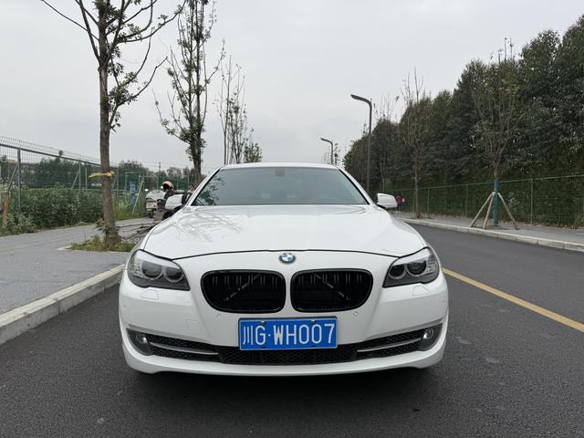BMW 5 Series 2012 car image #4