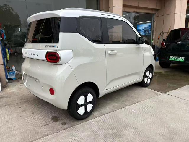 Wuling Hongguang MINI EV 2025 imagen de coche #4