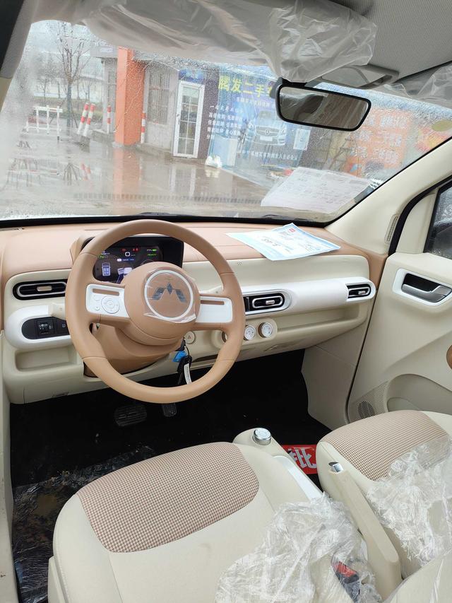 Wuling 2025 صورة سيارة #4
