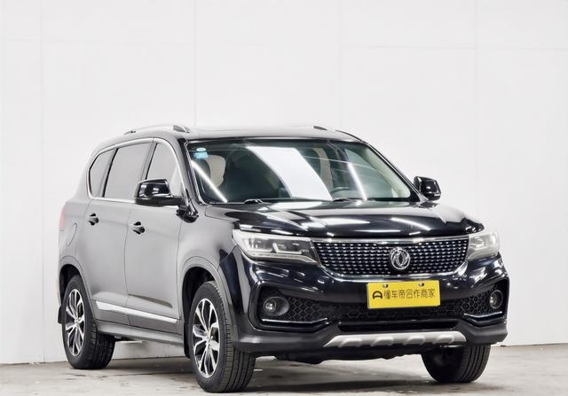 Forthing JOYEAR X5 2017 car image #4