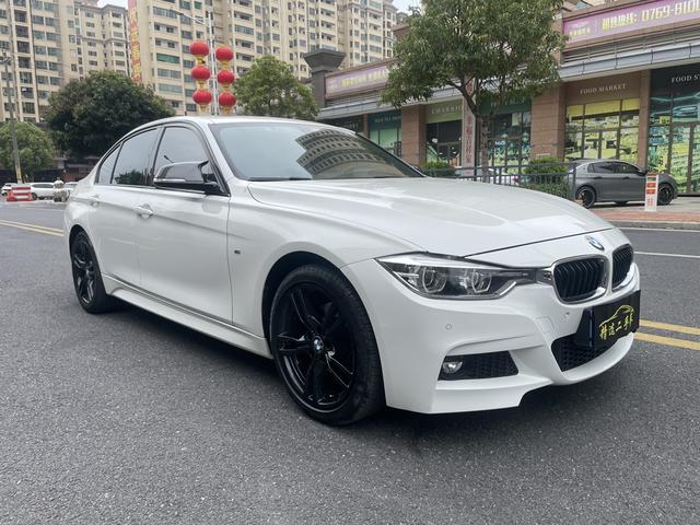 BMW 3 Series 2019 car image #4