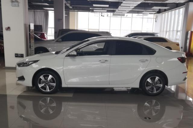 起亚 起亚K3 2021 汽车图片 #4