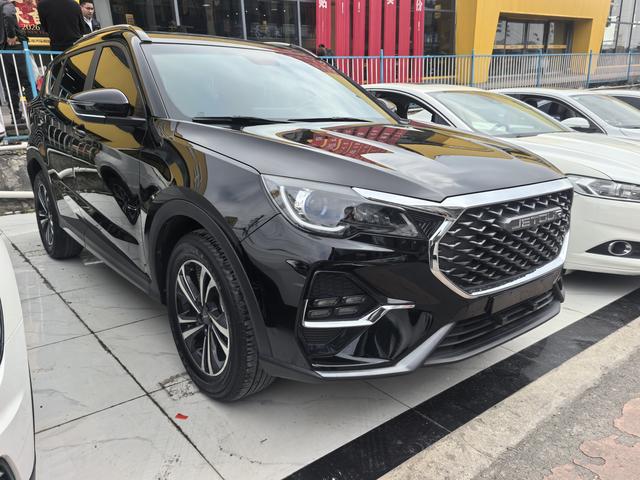 X70 2023 car image #4