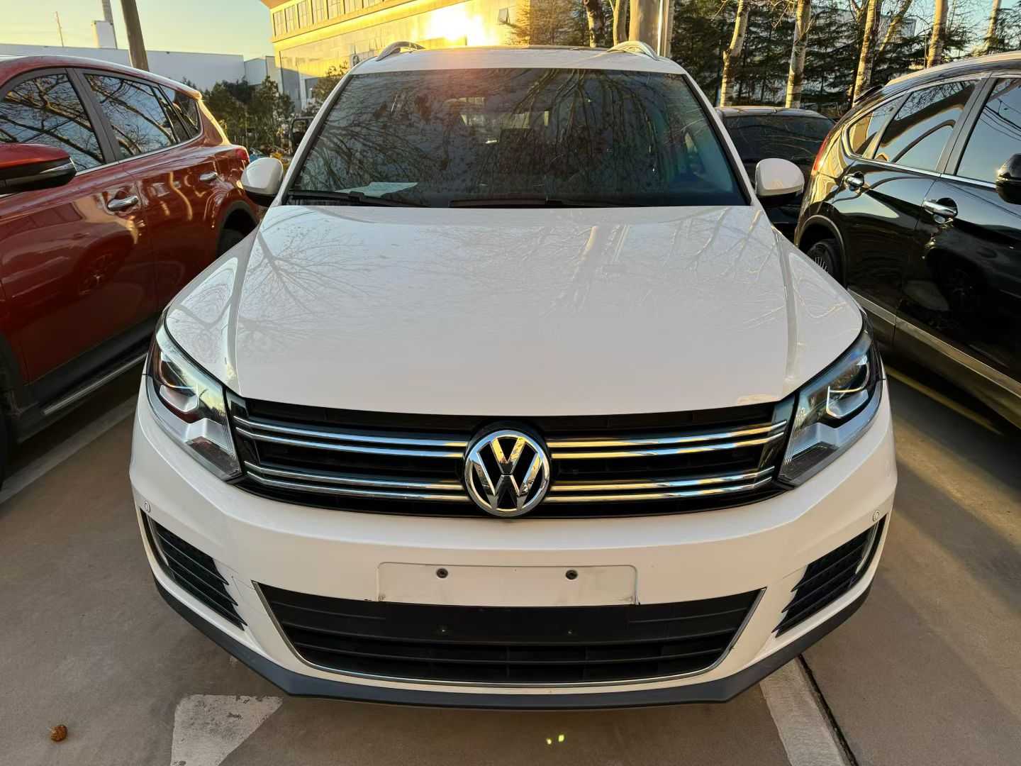 Volkswagen Tiguan 2016 car image #4