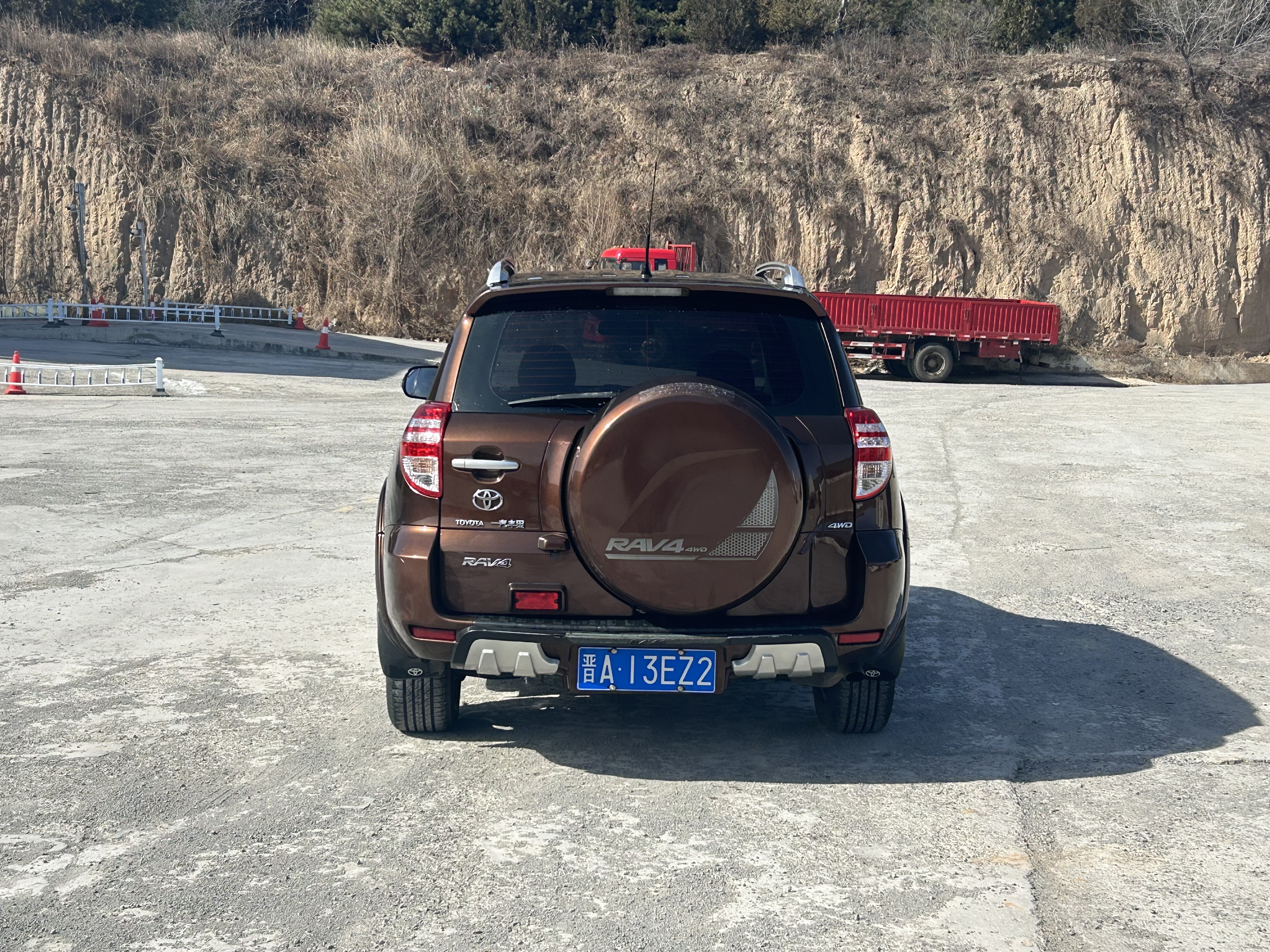 Toyota RAV4 2013 car image #4