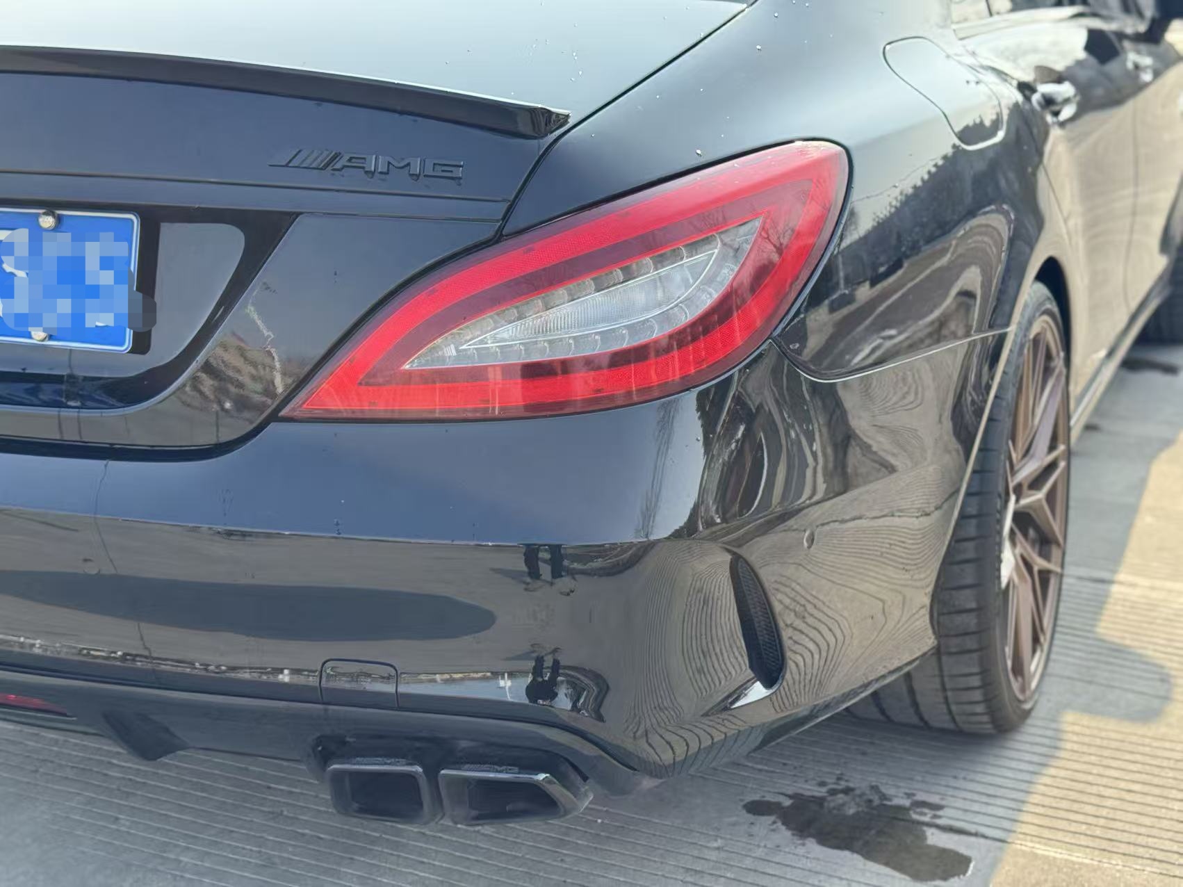 Mercedes-Benz CLS AMG 2011 car image #4