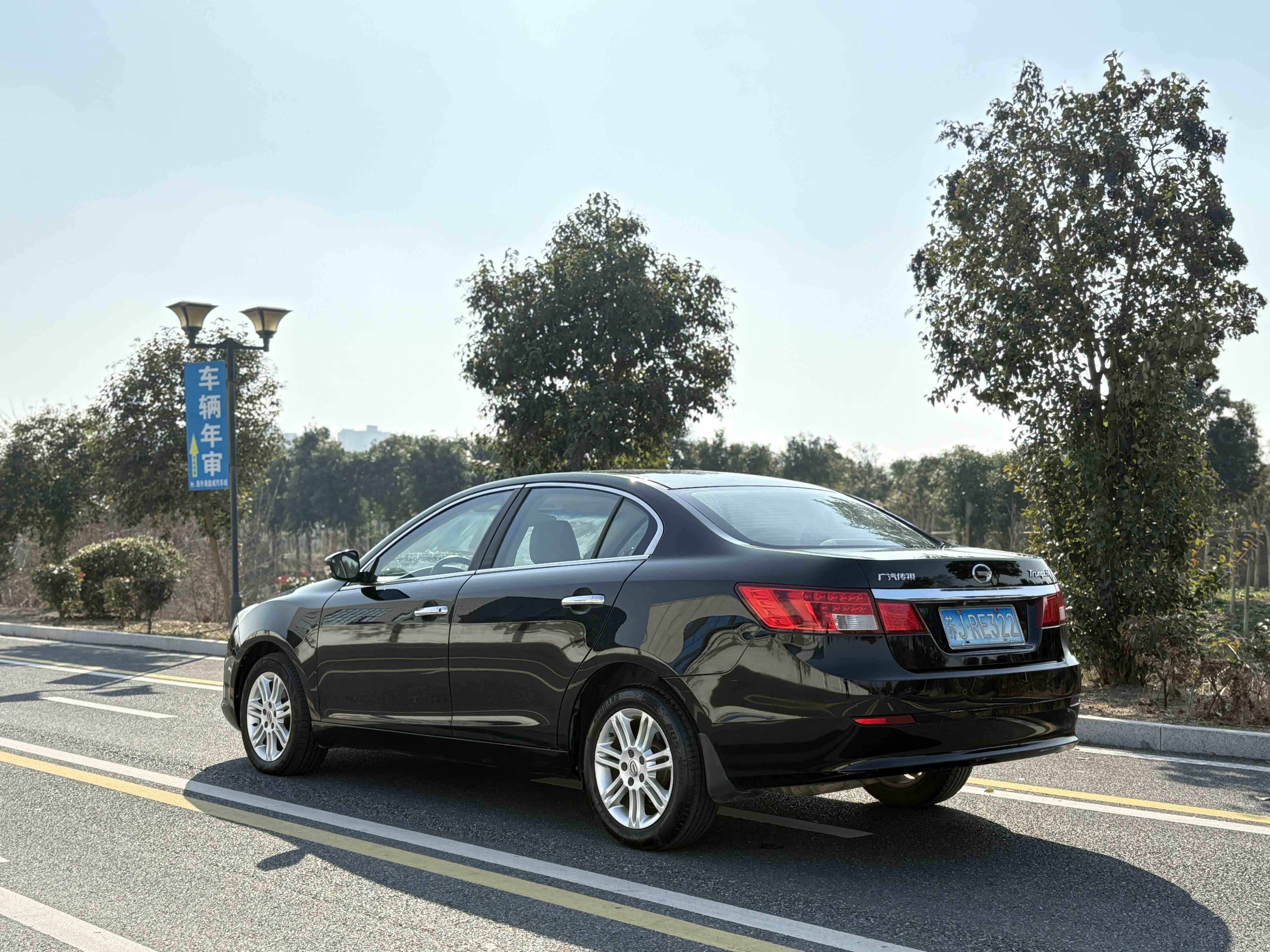 GAC Trumpchi GA5 2012 car image #4