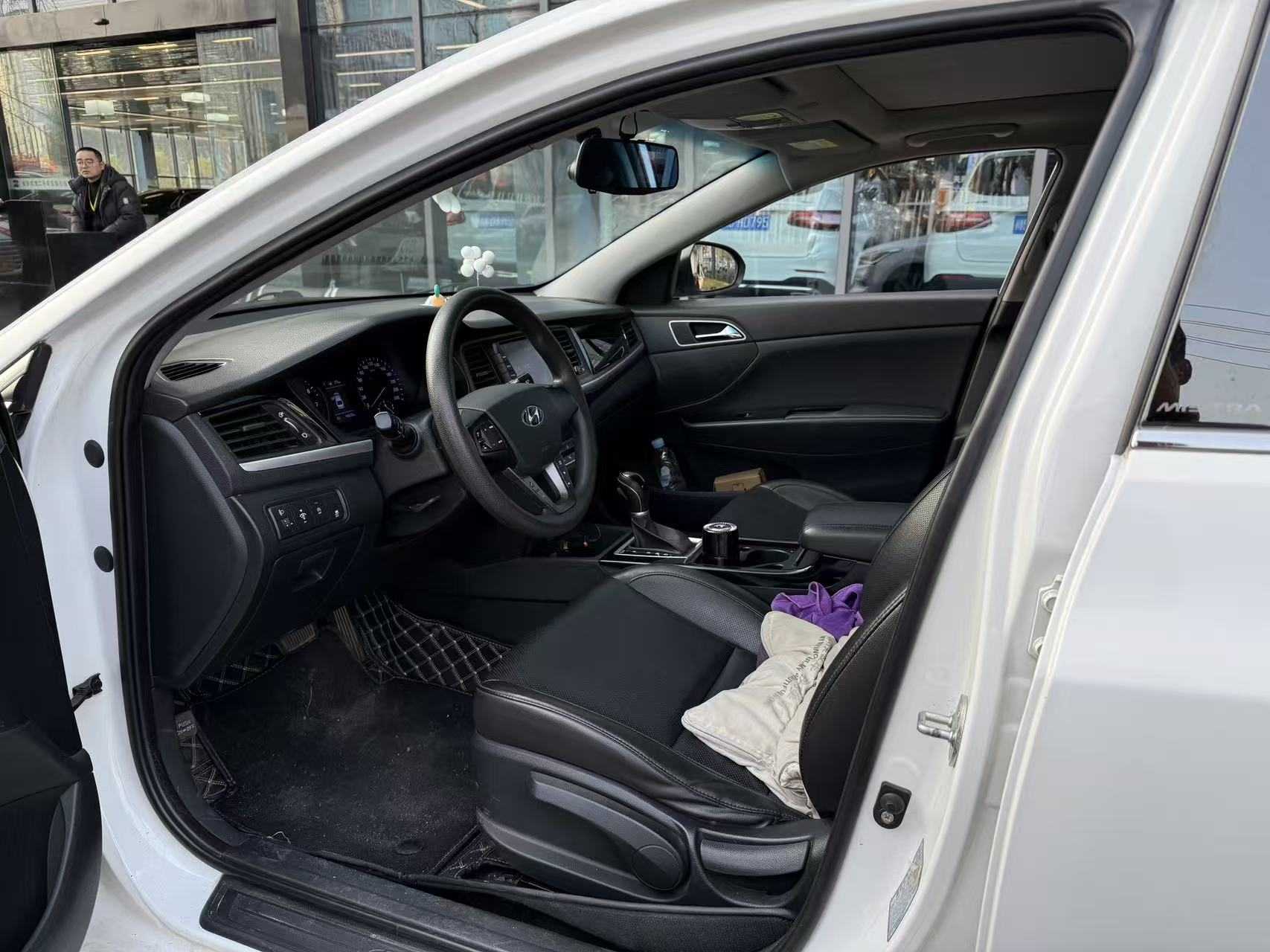 Hyundai Mistra 2017 #4 Hyundai Mistra 2017 car image #4