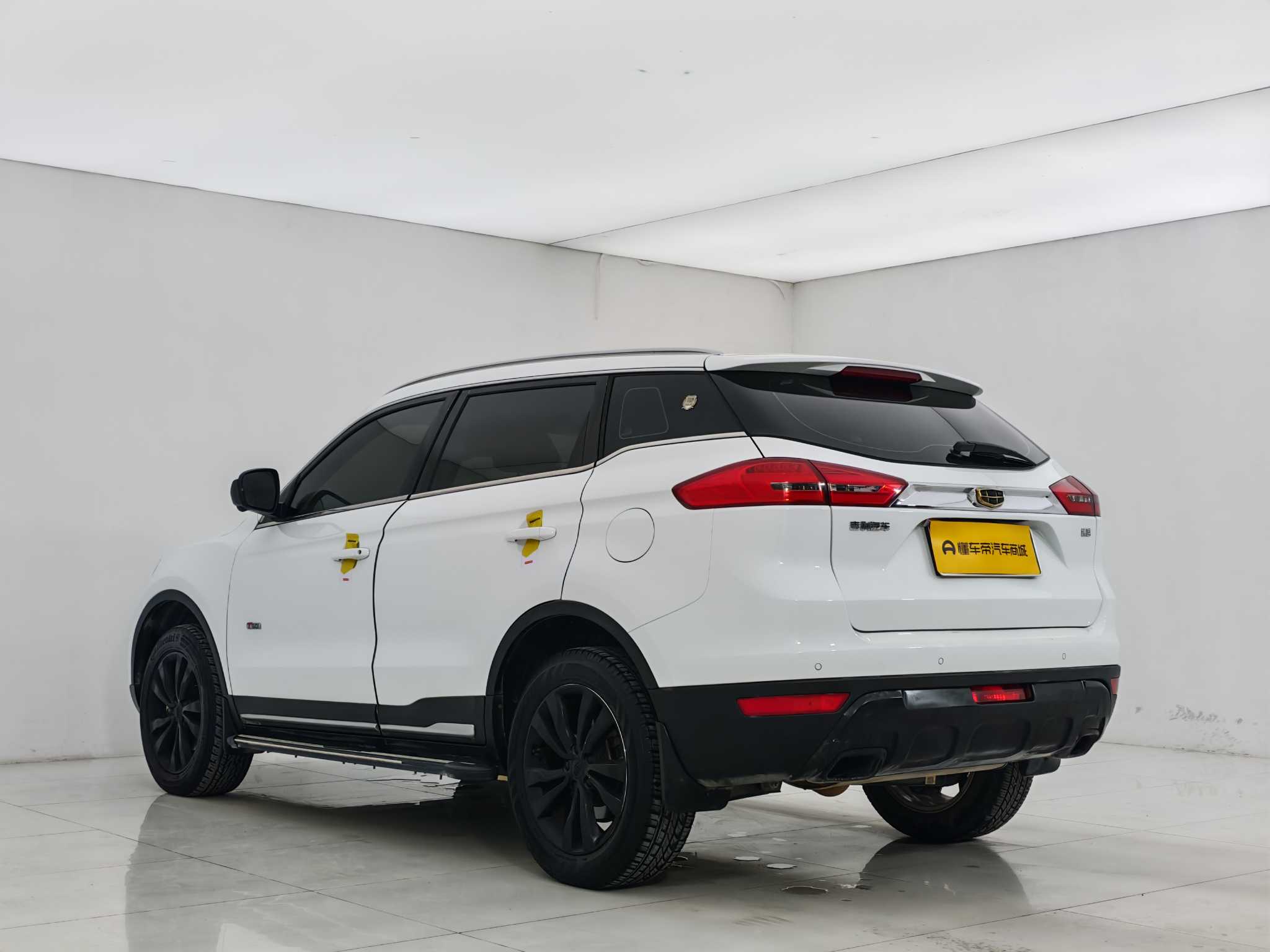 GEELY Boyue 2018 immagine di auto #4