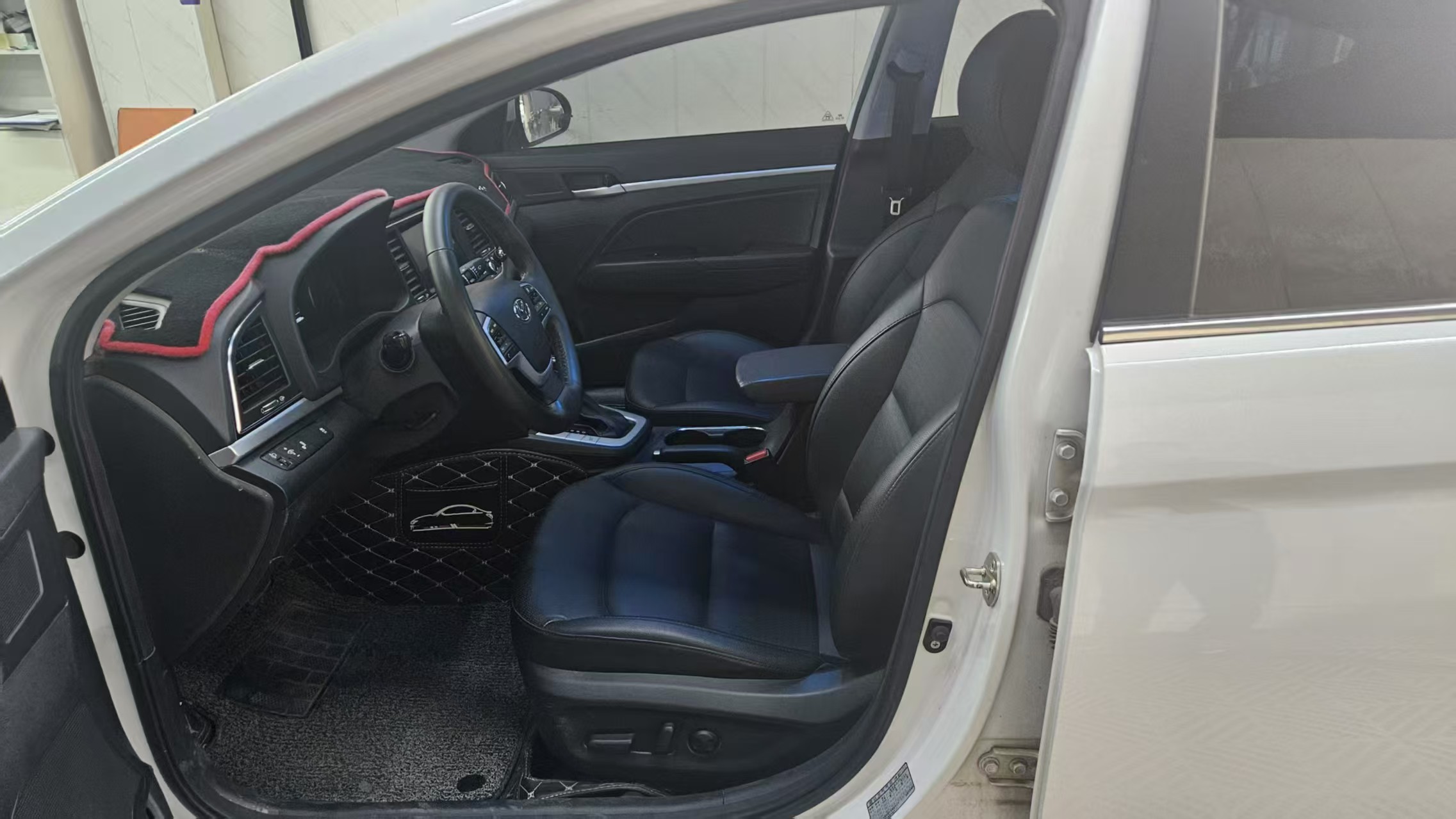 Hyundai Elantra AD 2017 car image #4