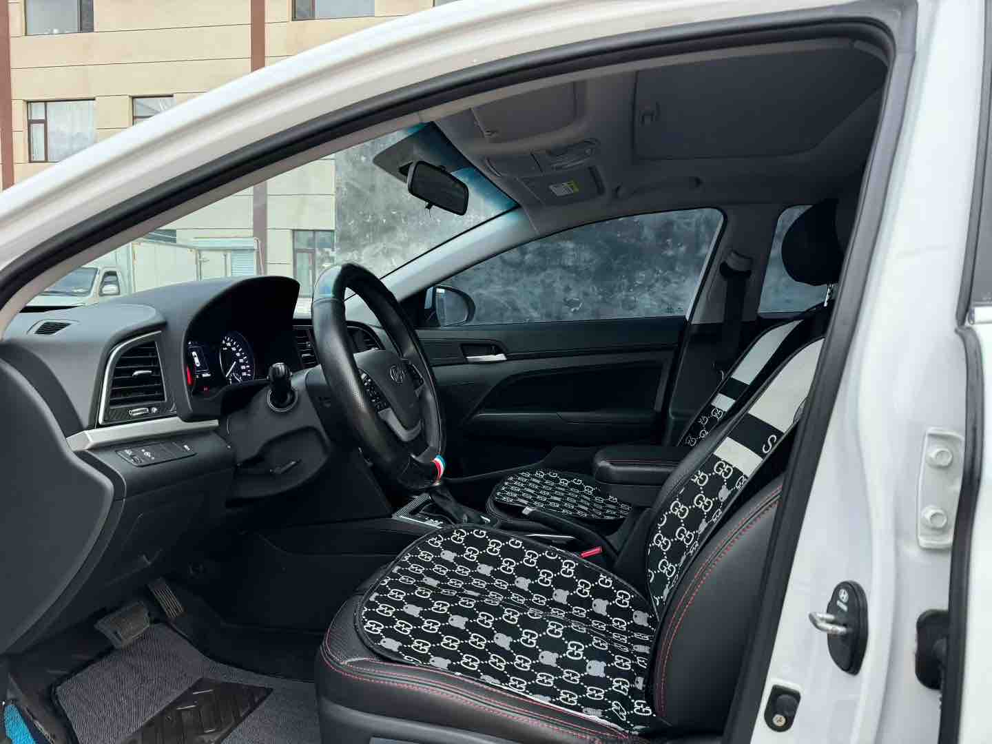 Hyundai Elantra AD 2018 car image #4