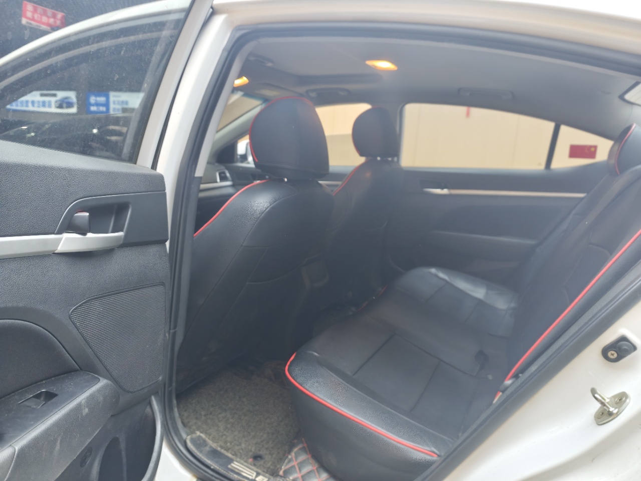 Hyundai Elantra AD 2019 car image #4