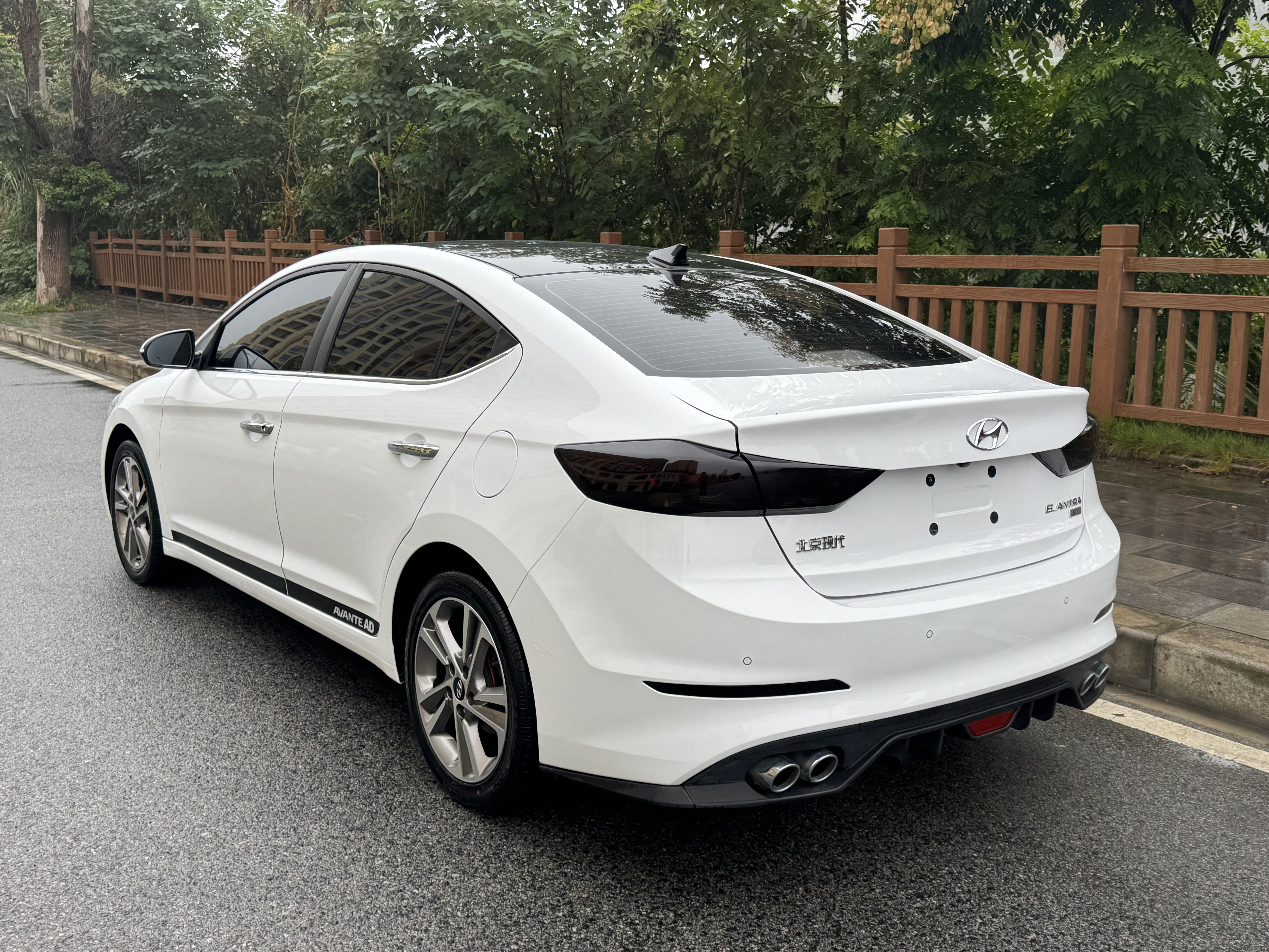 Hyundai Elantra AD 2019 car image #4