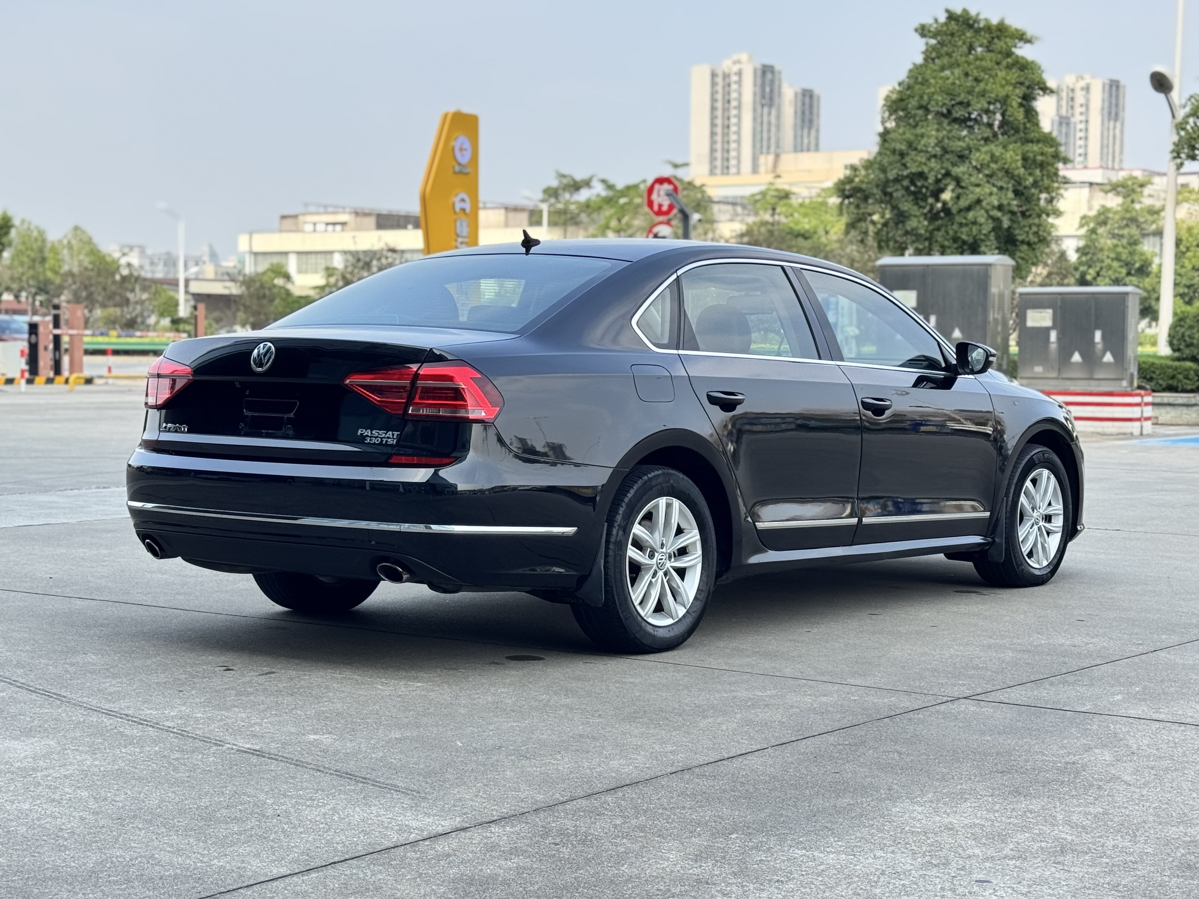Volkswagen Passat 2016 #4 Volkswagen Passat 2016 car image #4