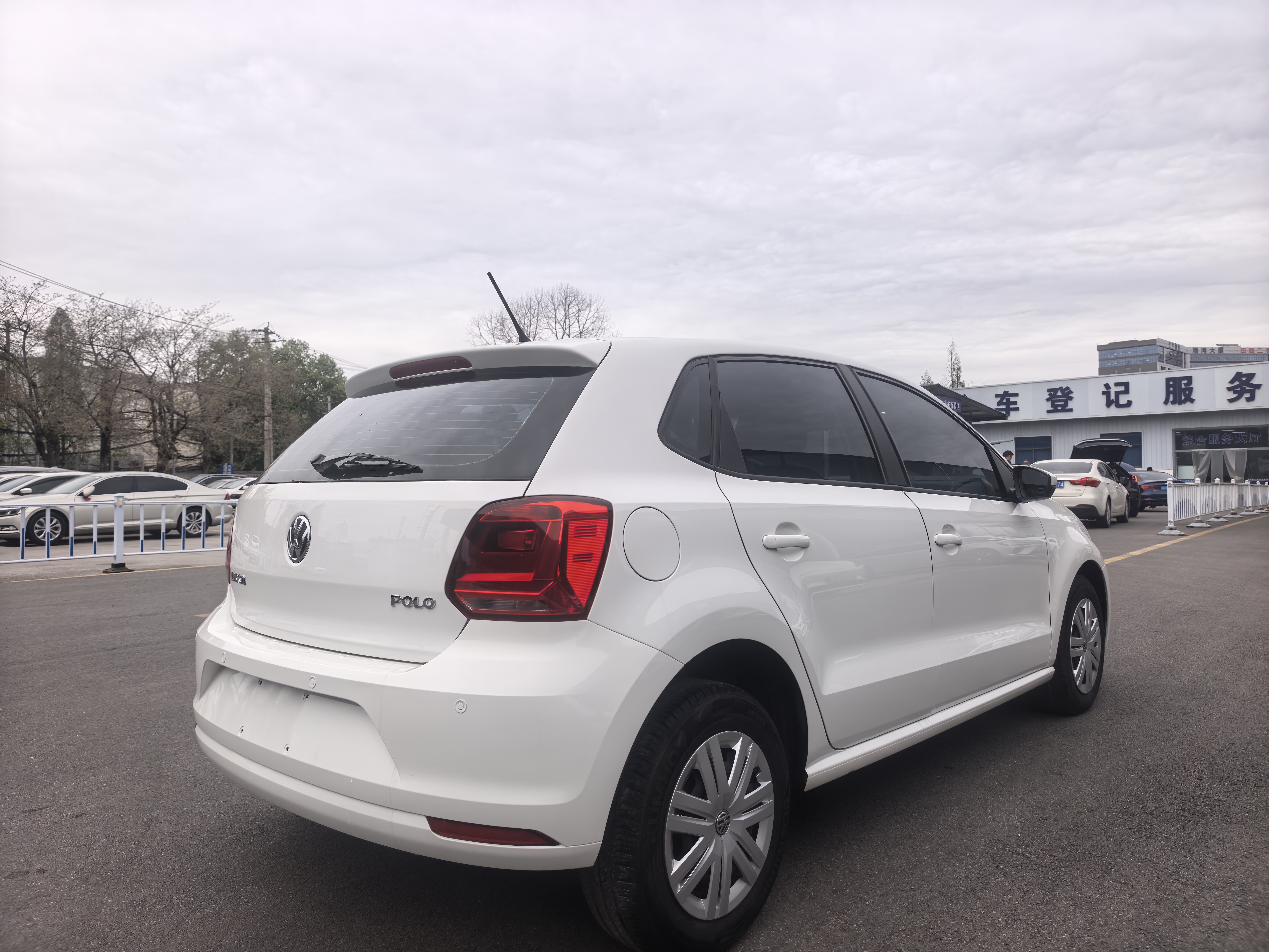 Polo 2018 car image #4