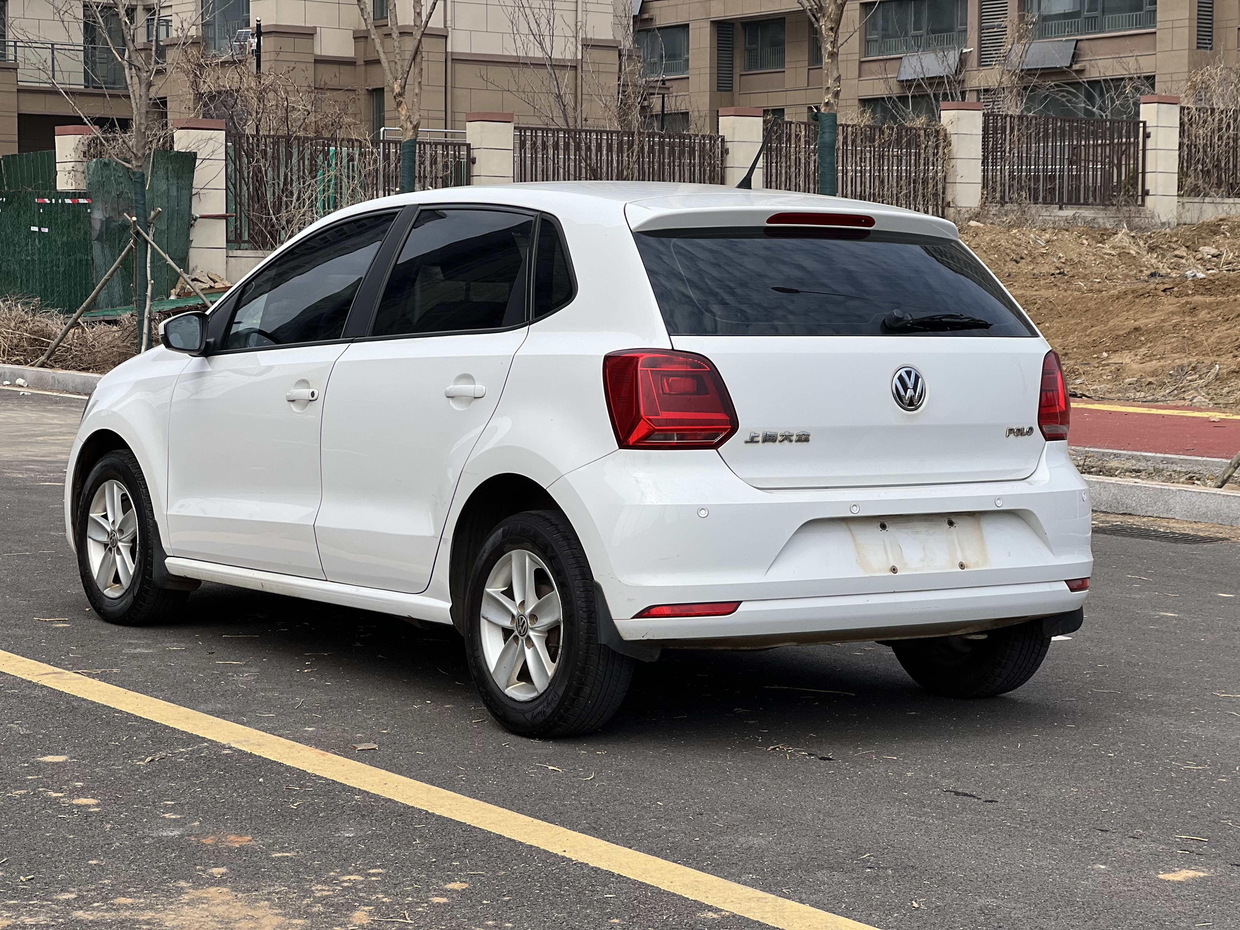 Polo 2015 #4 Polo 2015 car image #4