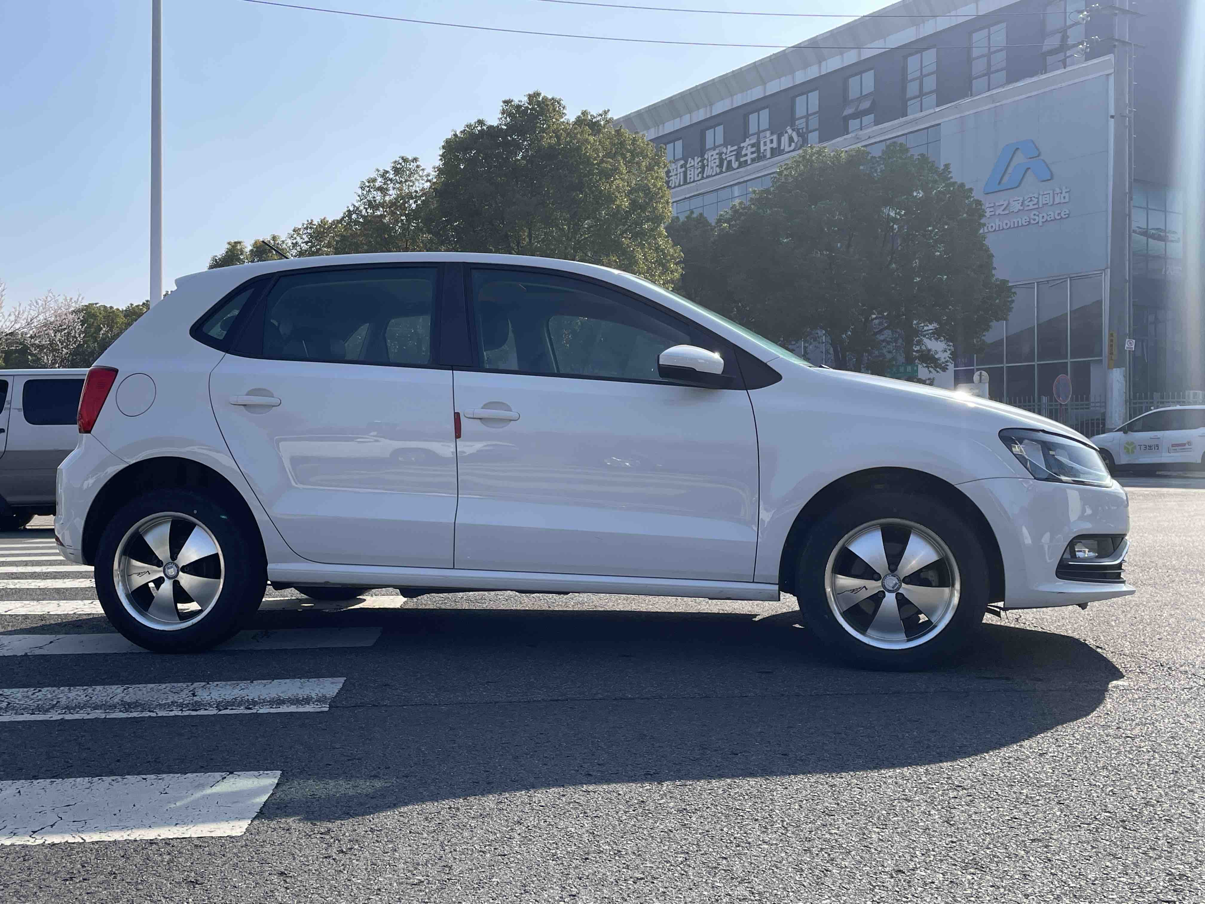 Polo 2017 #4 Polo 2017 car image #4