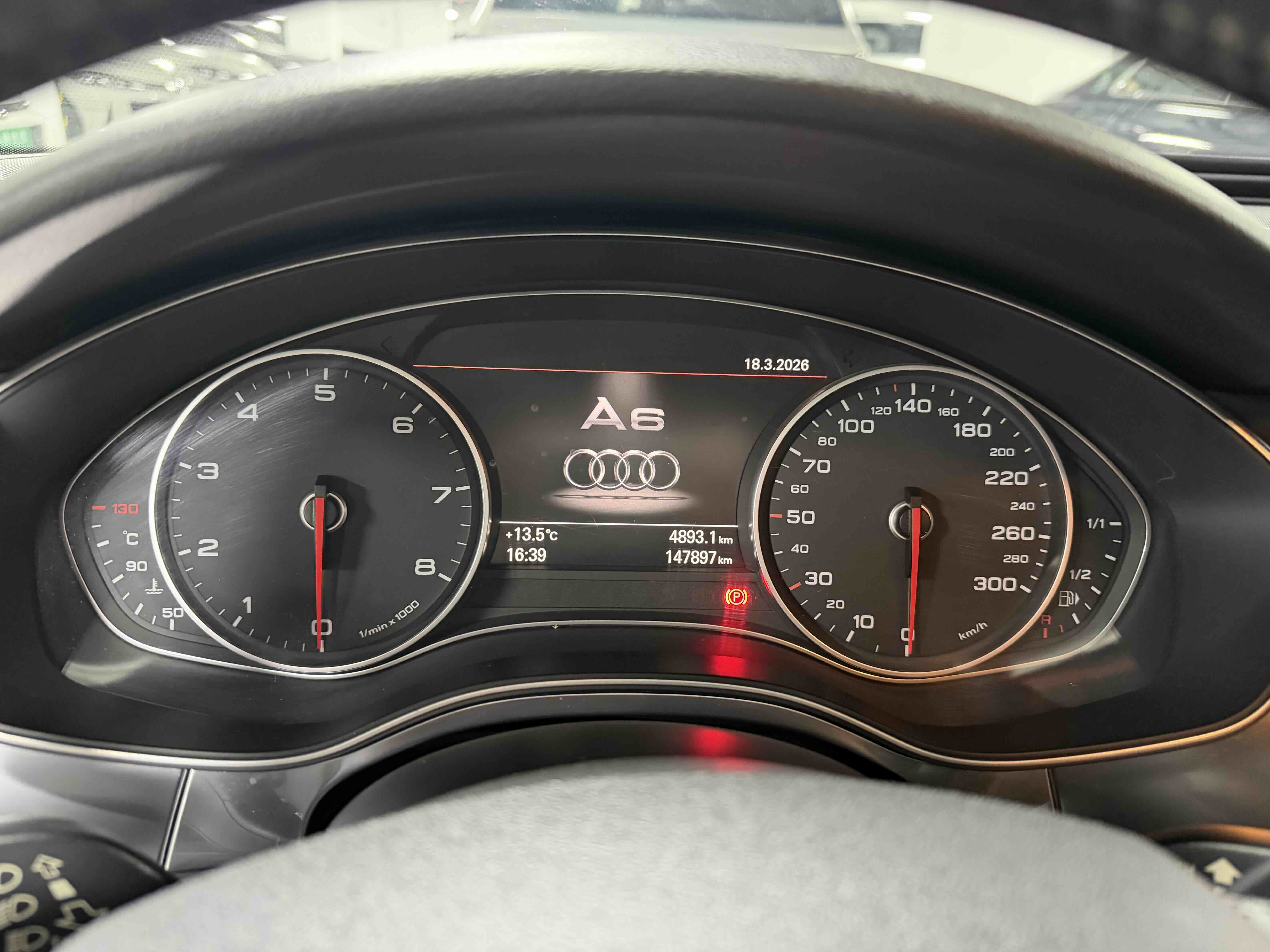 Audi A6L 2012 car image #4