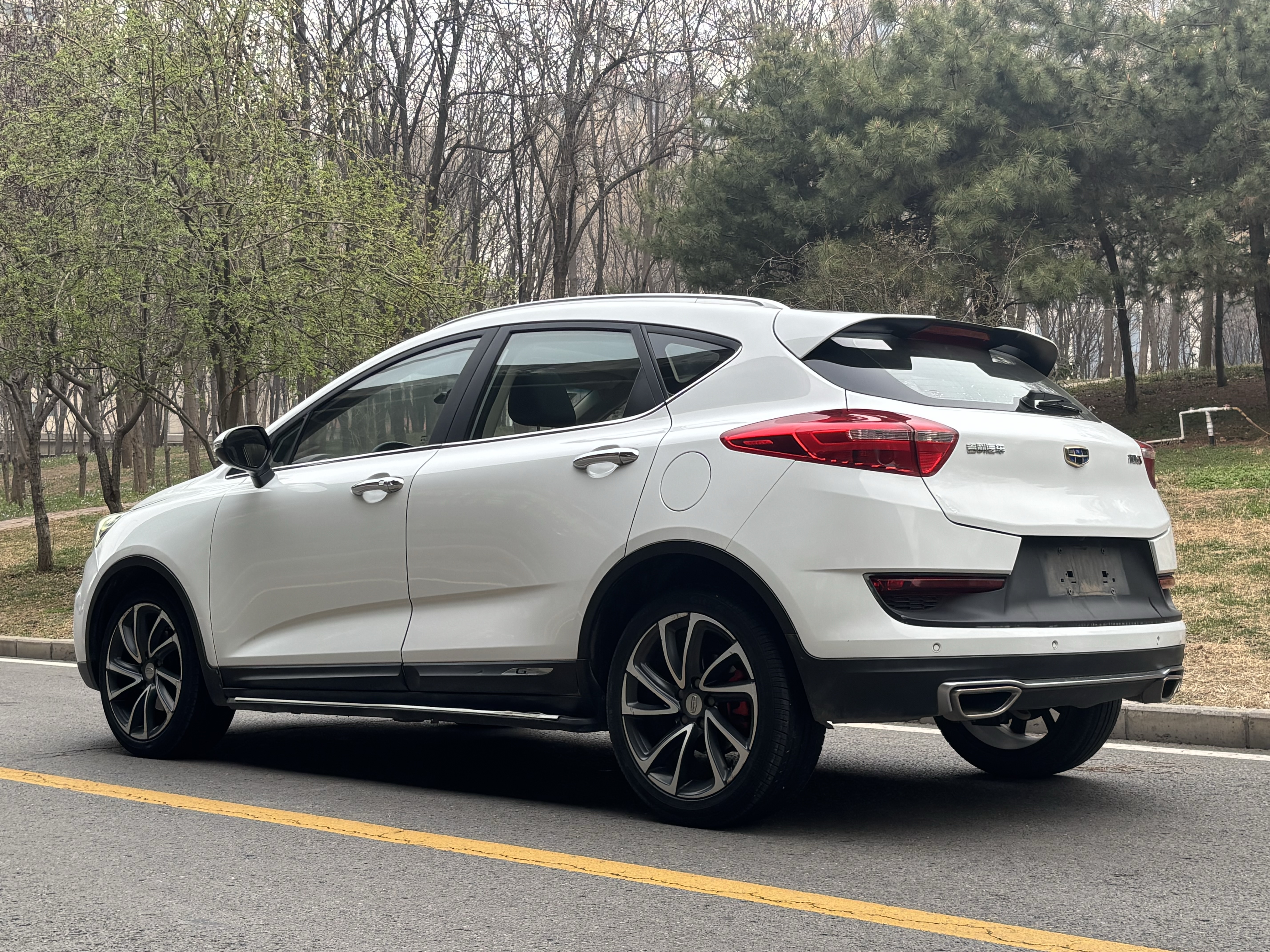 GEELY Emgrand GS 2017 #4 GEELY Emgrand GS 2017 car image #4