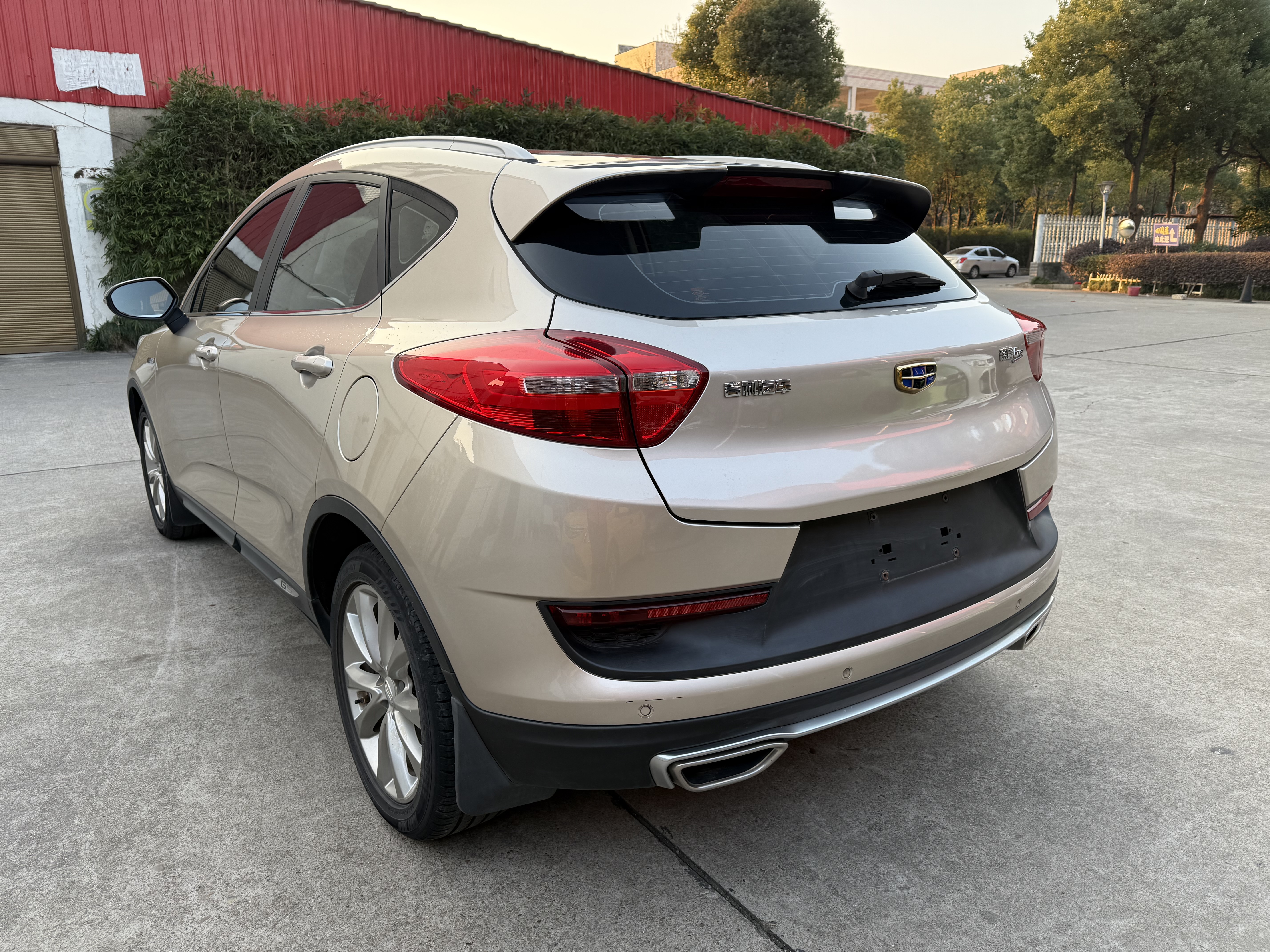 GEELY Emgrand GS 2017 #4 GEELY Emgrand GS 2017 car image #4