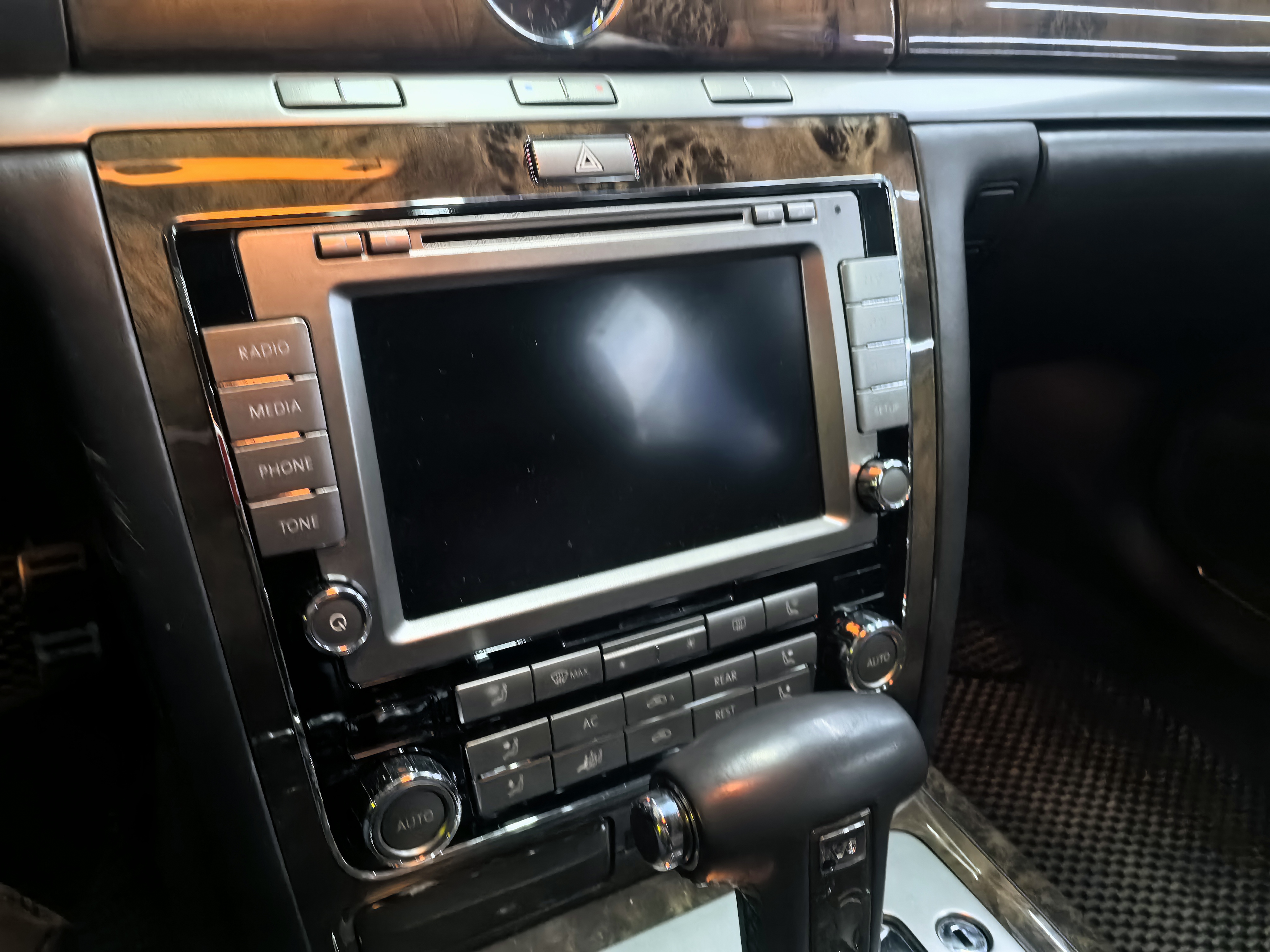 Volkswagen Pheaton 2015 immagine di auto #4