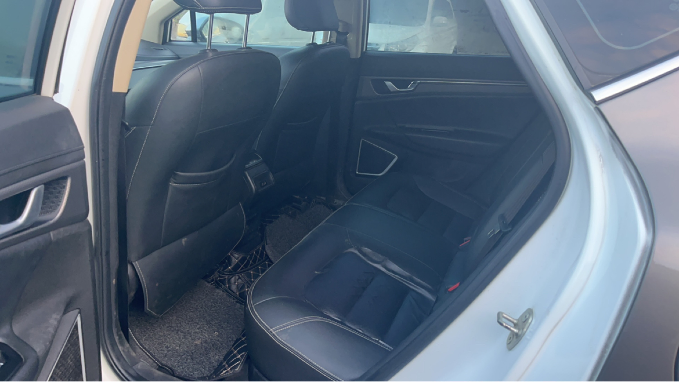 Emgrand GS 2017 car image #4