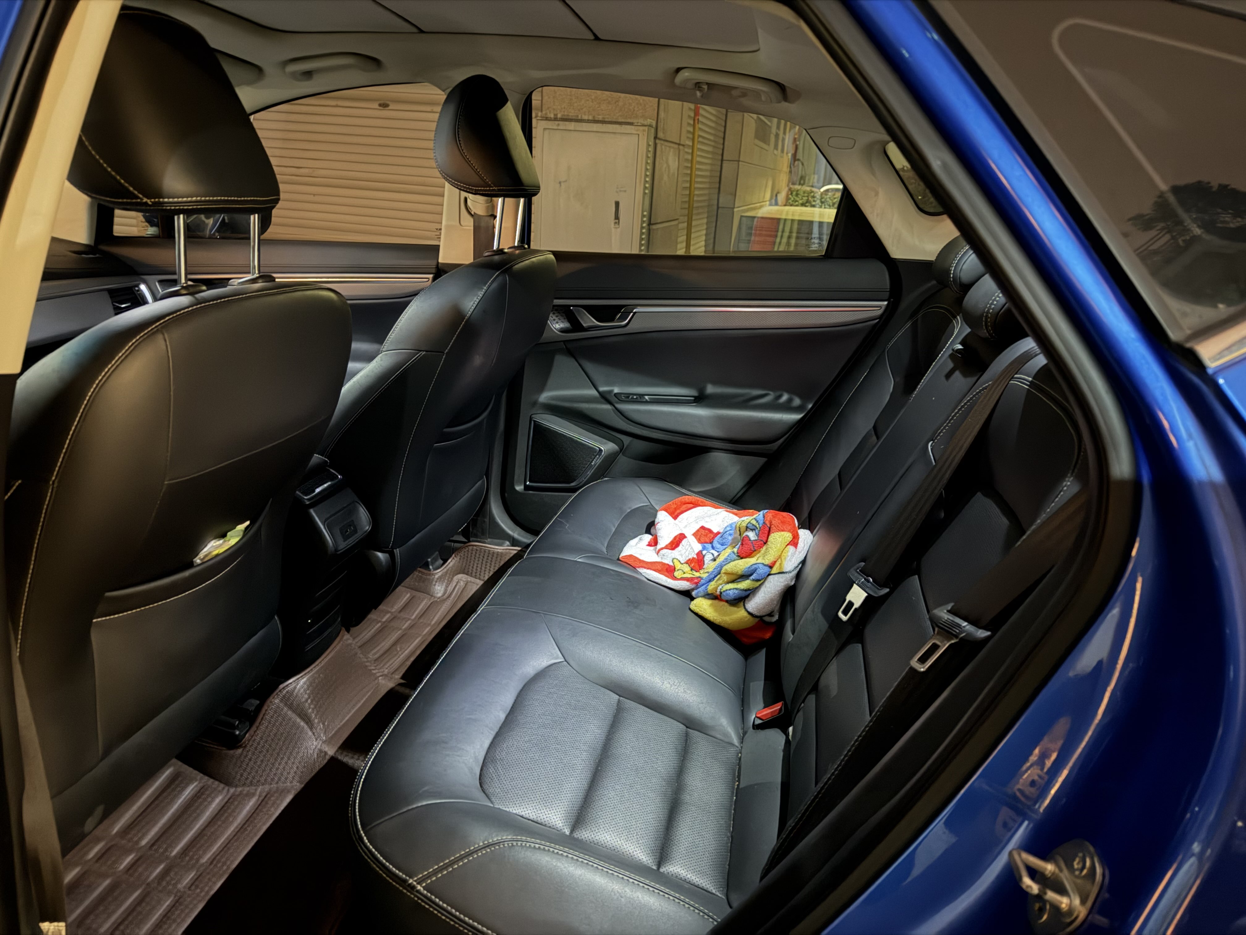 GEELY Emgrand GS 2017 immagine di auto #4