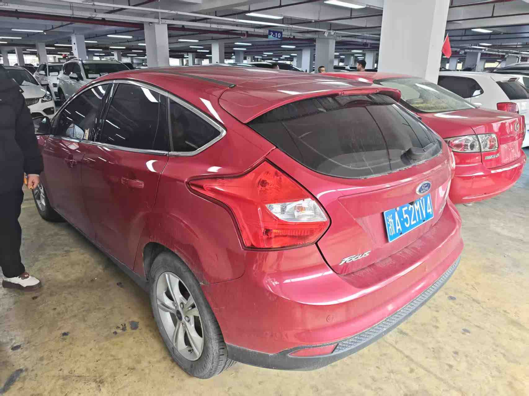 Ford Focus 2012 car image #4