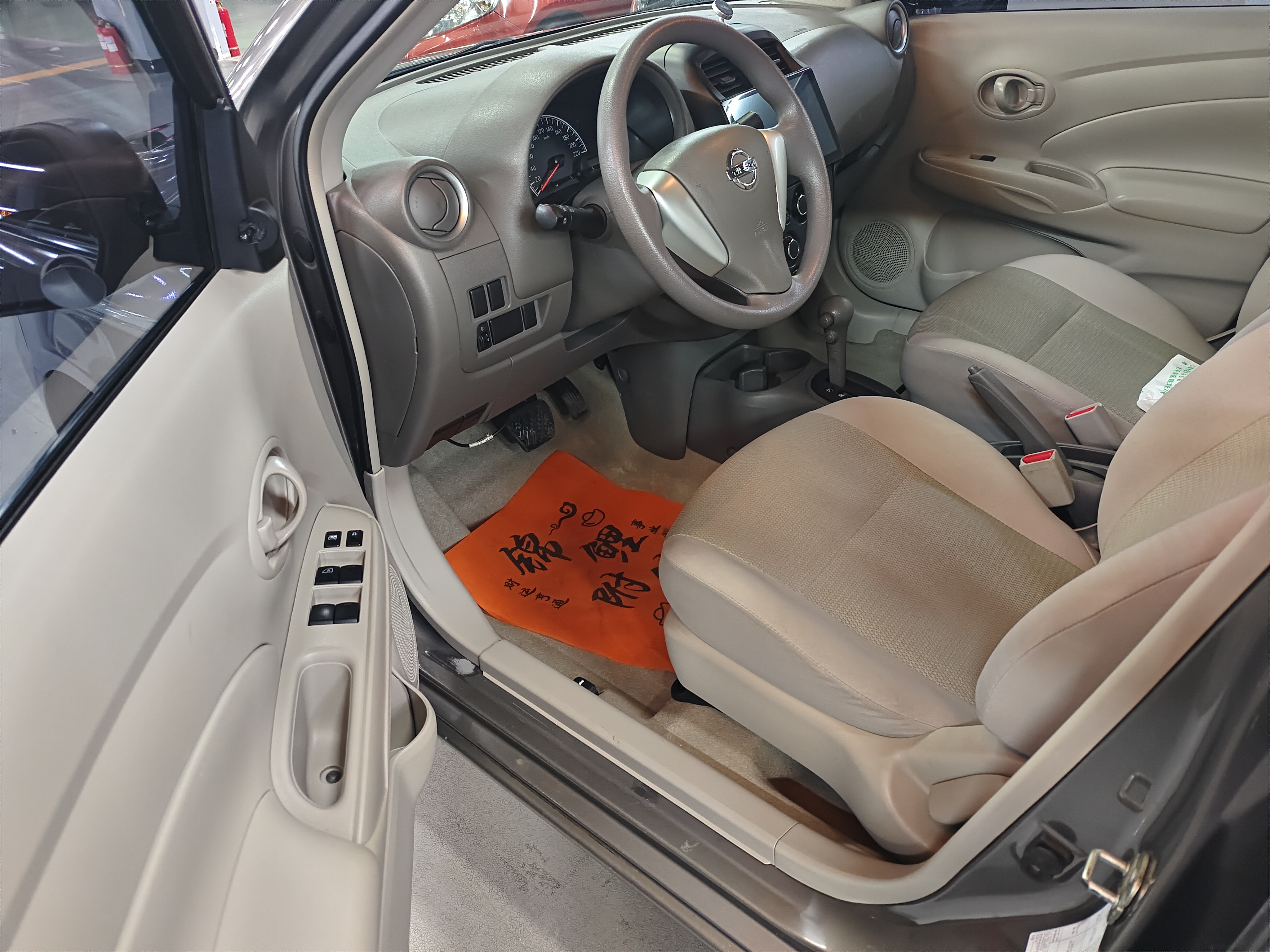 Nissan Sunny 2017 immagine di auto #4
