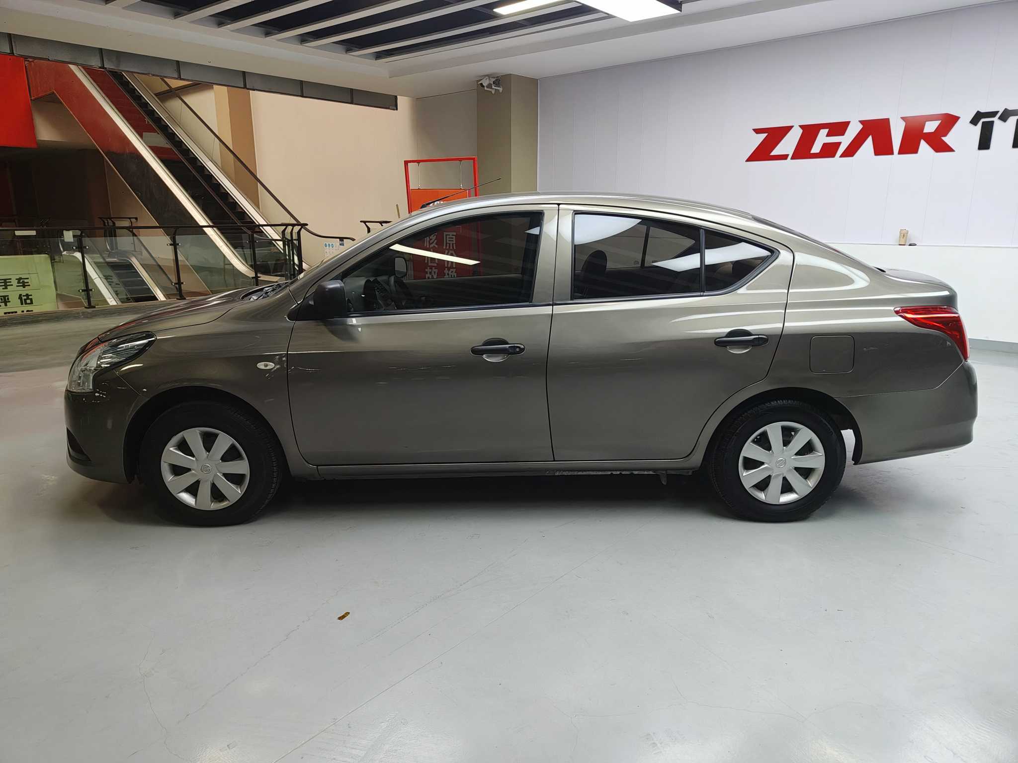 Nissan Sunny 2016 #4 Nissan Sunny 2016 car image #4