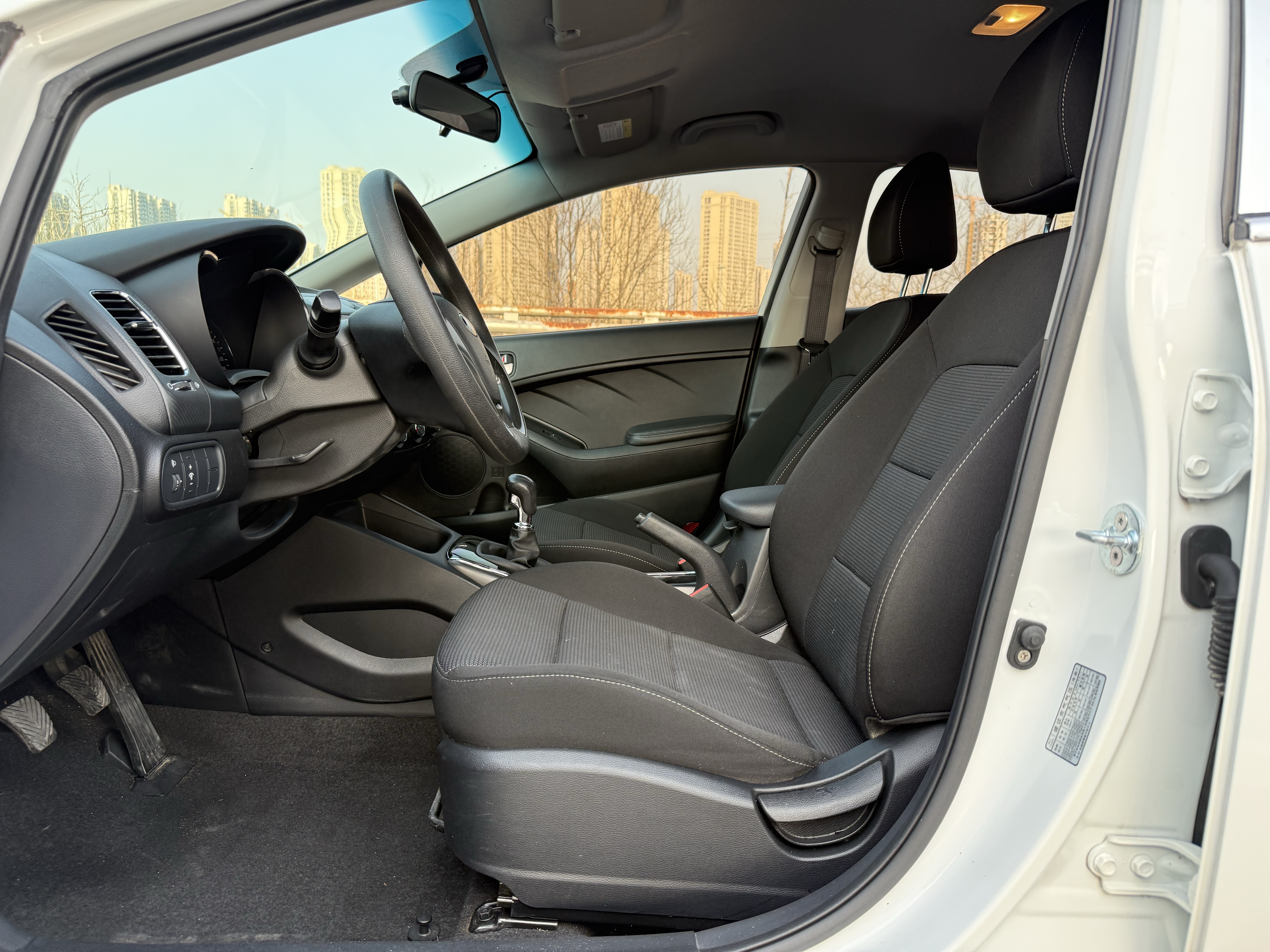 起亚 起亚K3 2017 汽车图片 #4