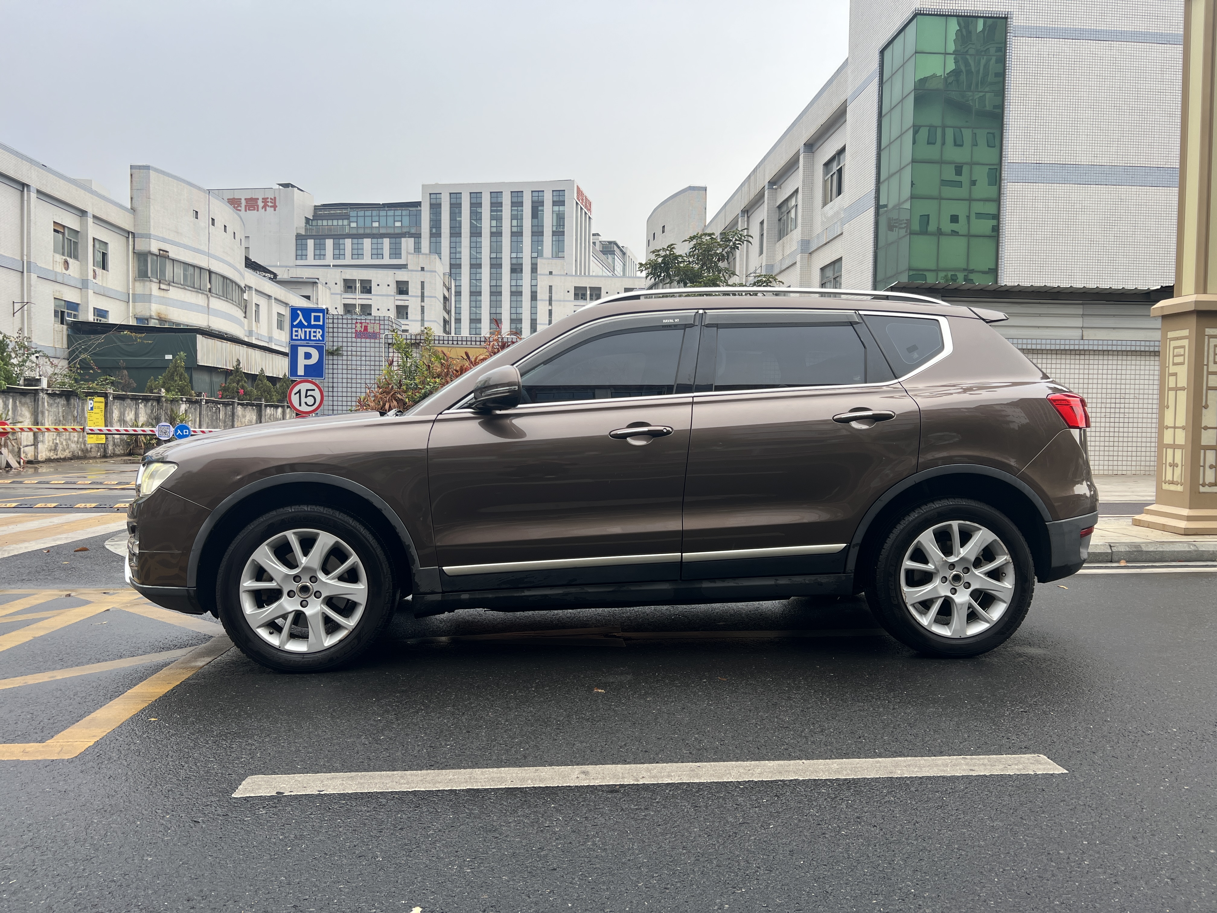 Haval H7 2017 car image #4