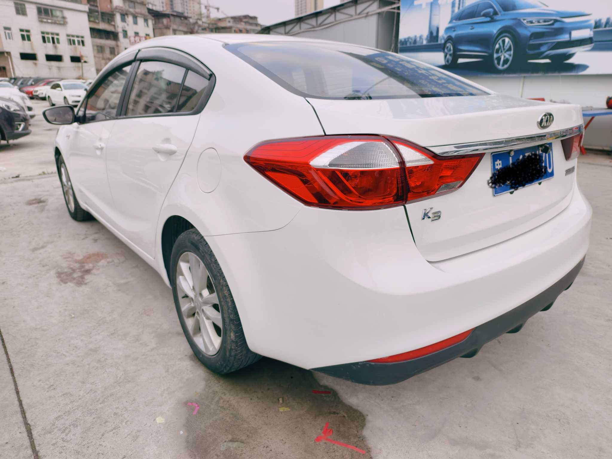Kia K3 2017 car image #4